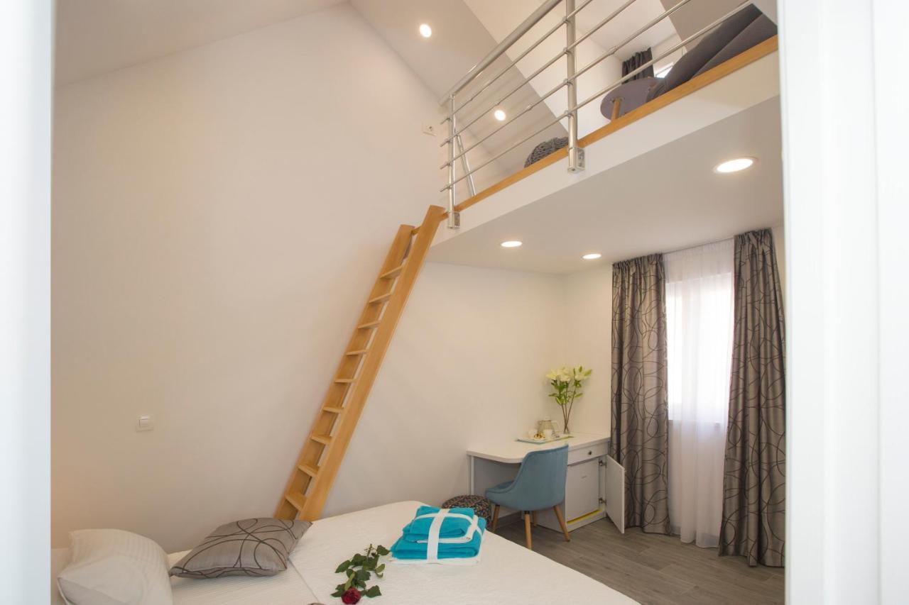 Central Old Town Rooms 1 Σπλιτ Εξωτερικό φωτογραφία